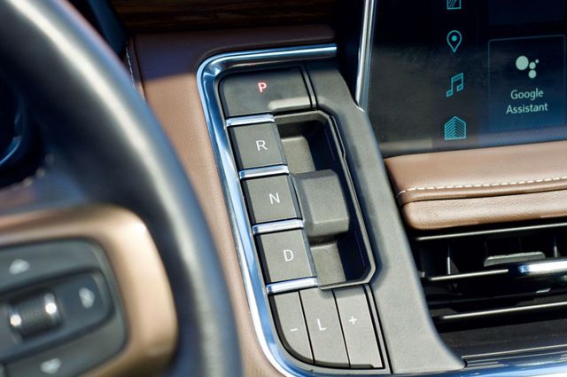 2023 Chevrolet Tahoe MSRP$87560/HighCountry/2ndRowCaptains/RearEntertainment/NAV - 22981280 - 30