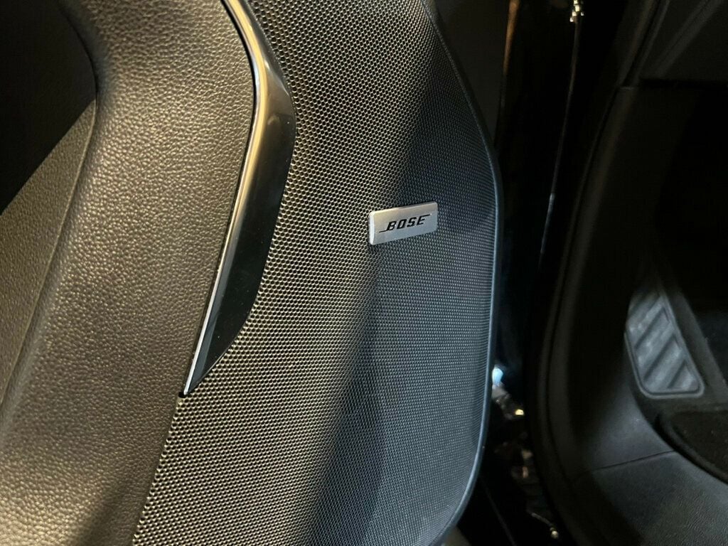 2023 Chevrolet Tahoe Premier/EnhancedDisplayPkg/PanoRoof/HeadUpDisplay/Htd&CldSeats - 22931631 - 14