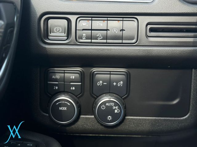 2023 Chevrolet Tahoe Premier Sport Utility 4D - 23063097 - 37
