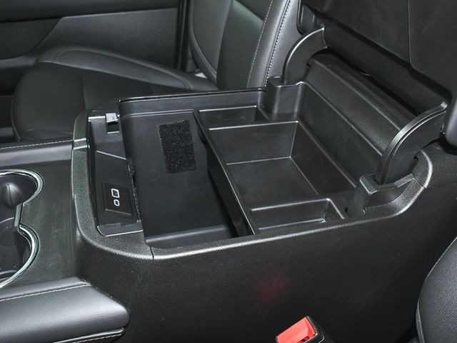 2023 Chevrolet Tahoe Z71 - 23006002 - 38