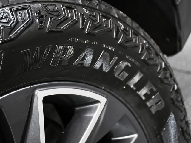 2023 Chevrolet Tahoe Z71 - 23006002 - 86