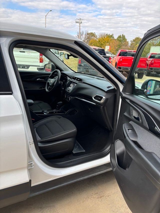 2023 Chevrolet Trailblazer AWD 4dr LS - 22933641 - 10