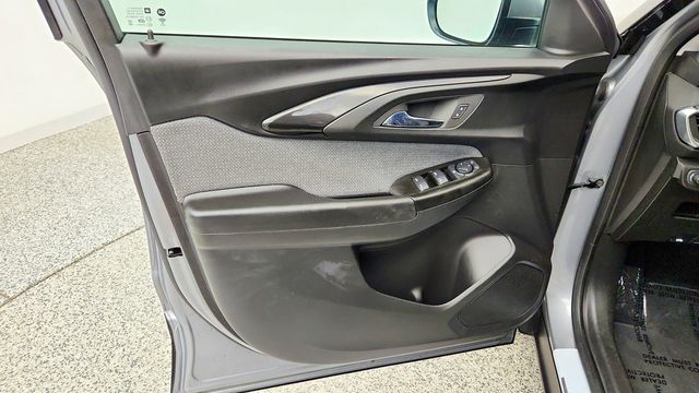 2023 Chevrolet Trailblazer AWD 4dr LT w/ Convenience Package - 23084051 - 9