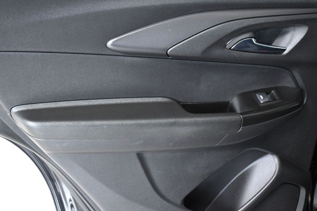 2023 Chevrolet Trailblazer FWD 4dr LS - 22950720 - 10