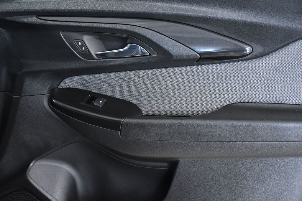 2023 Chevrolet Trailblazer FWD 4dr LS - 22950720 - 17