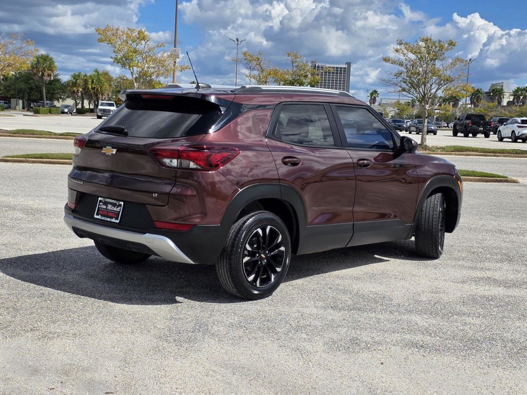2023 Chevrolet Trailblazer LT photo 4