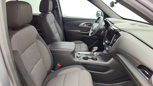 2023 Chevrolet Traverse 4dr 1LT Cloth with Convenience and Driver Confidence Package - 22991301 - 24