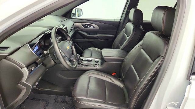 2023 Chevrolet Traverse AWD 4dr LT Leather - 23055640 - 17