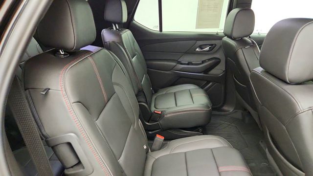 2023 Chevrolet Traverse AWD 4dr RS w/ Dual Skyscape 2 Panel Power Sunroof - 23028825 - 23