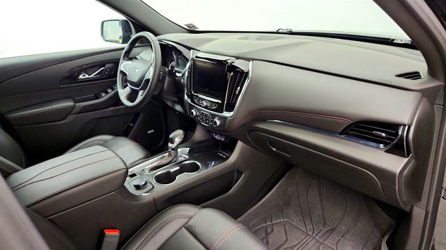 2023 Chevrolet Traverse AWD 4dr RS w/ Dual Skyscape 2 Panel Power Sunroof - 23028825 - 25
