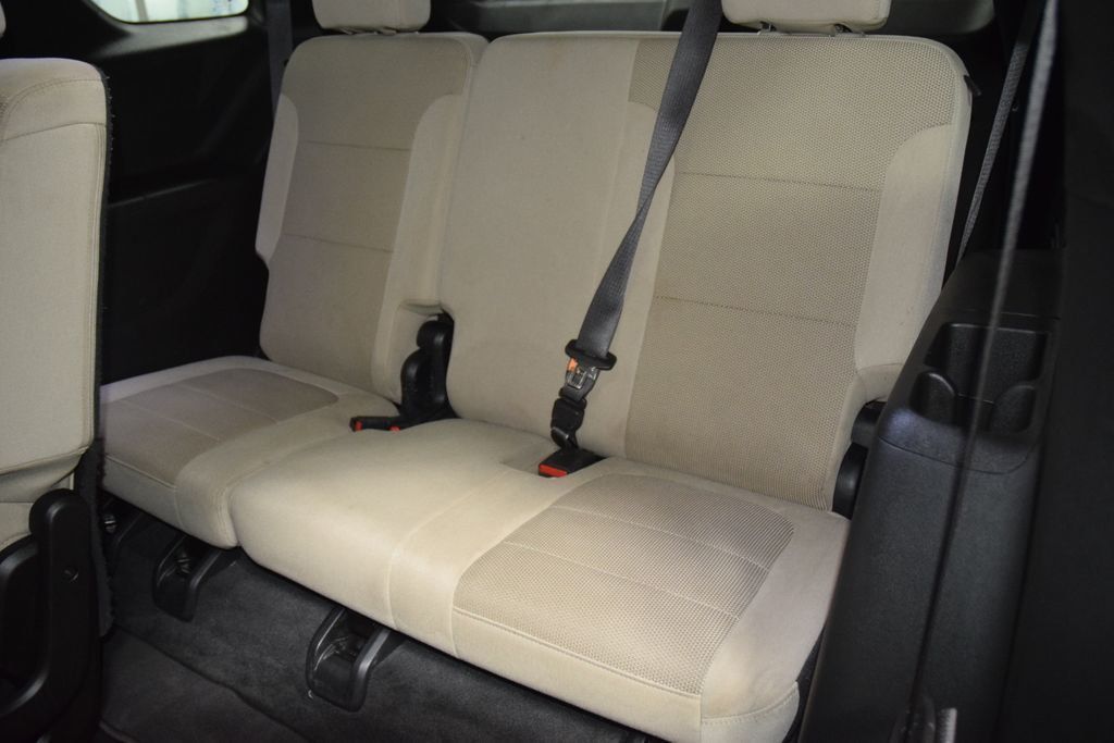 2023 Chevrolet Traverse FWD 4dr LS w/1LS - 23053665 - 39