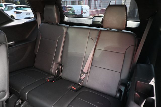 2023 Chevrolet Traverse FWD 4dr LT Leather - 22874670 - 15