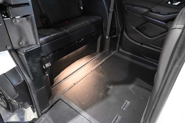 2023 Chevrolet Traverse FWD 4dr RS - 23094921 - 17