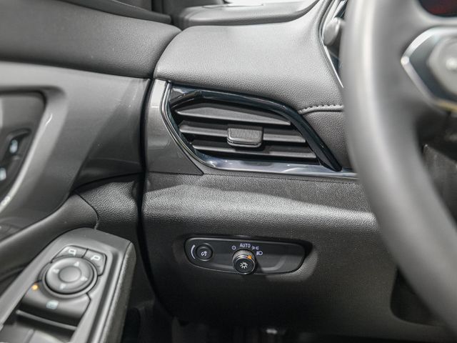 2023 Chevrolet Traverse LT Cloth - 23099869 - 17