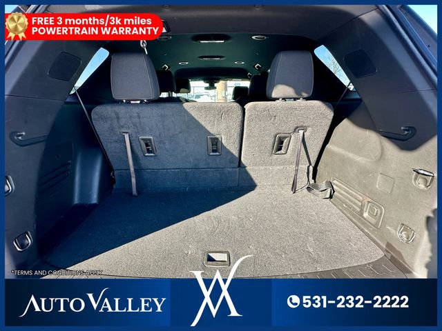 2023 Chevrolet Traverse LT Sport Utility 4D - 22977590 - 38