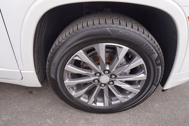 2023 Chevrolet Traverse PREMIER, PREMIUM WHEELS, DUAL MOON ROOFS, LEATHER SEATS, 3RD ROW - 22984088 - 14