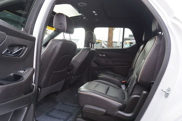 2023 Chevrolet Traverse PREMIER, PREMIUM WHEELS, DUAL MOON ROOFS, LEATHER SEATS, 3RD ROW - 22984088 - 17