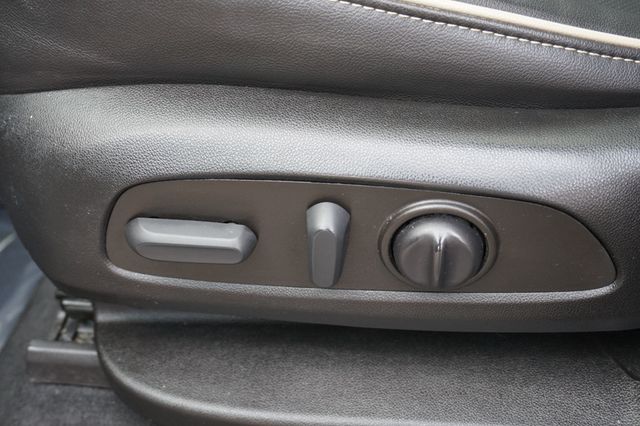 2023 Chevrolet Traverse PREMIER, PREMIUM WHEELS, DUAL MOON ROOFS, LEATHER SEATS, 3RD ROW - 22984088 - 21