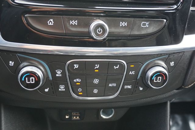 2023 Chevrolet Traverse PREMIER, PREMIUM WHEELS, DUAL MOON ROOFS, LEATHER SEATS, 3RD ROW - 22984088 - 38