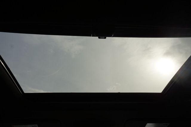 2023 Chevrolet Traverse PREMIER, PREMIUM WHEELS, DUAL MOON ROOFS, LEATHER SEATS, 3RD ROW - 22984088 - 47