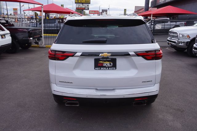 2023 Chevrolet Traverse PREMIER, PREMIUM WHEELS, DUAL MOON ROOFS, LEATHER SEATS, 3RD ROW - 22984088 - 6