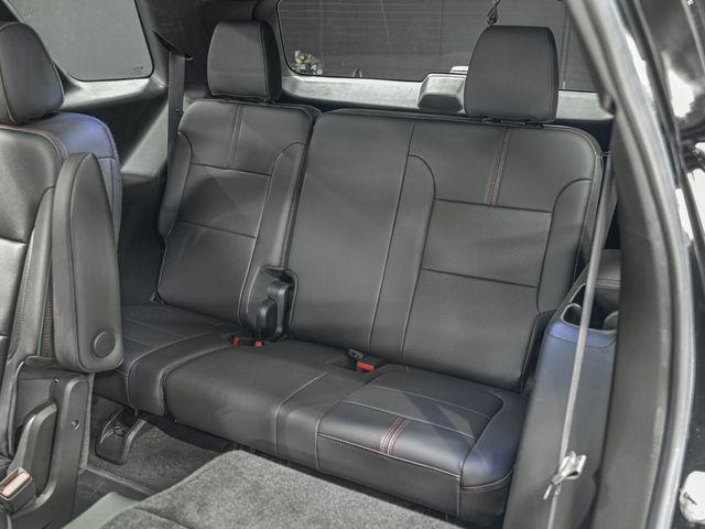 2023 Chevrolet Traverse RS - 23096946 - 28