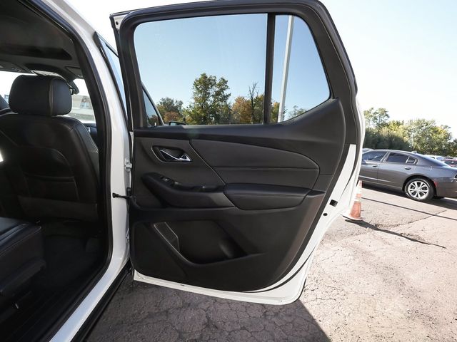 2023 Chevrolet Traverse RS - 23098872 - 13