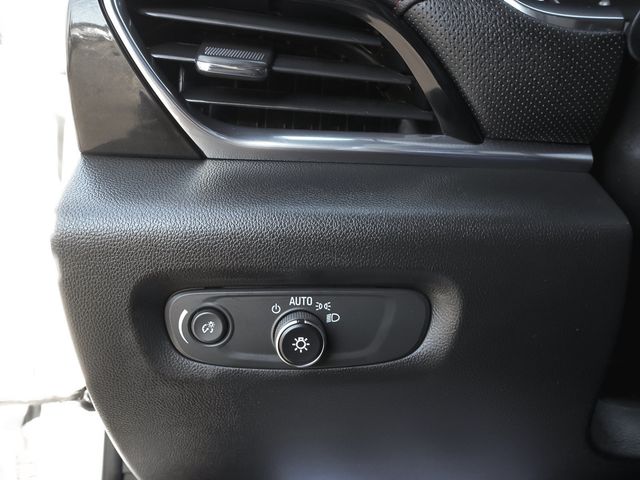 2023 Chevrolet Traverse RS - 23098872 - 19