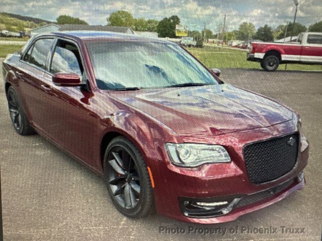2023 Chrysler 300 300C RWD - 23023217 - 2