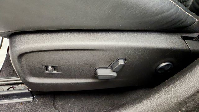 2023 Chrysler 300 300C RWD - 23085912 - 12