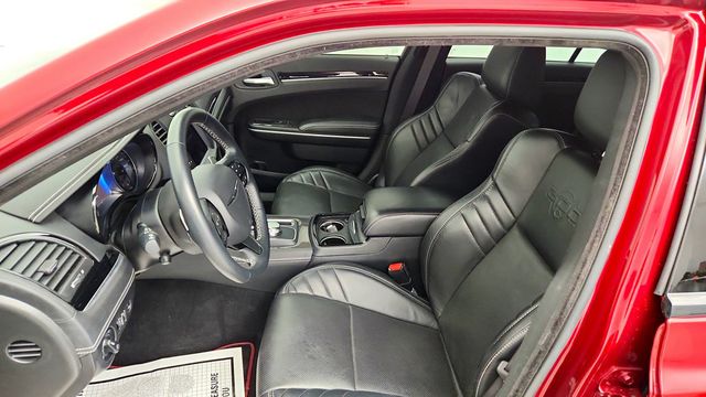 2023 Chrysler 300 300C RWD - 23085912 - 22