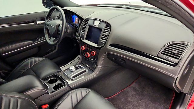 2023 Chrysler 300 300C RWD - 23085912 - 28