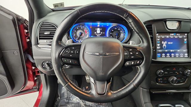 2023 Chrysler 300 300C with High Performance 4-Wheel Independent Suspension - 22949153 - 13