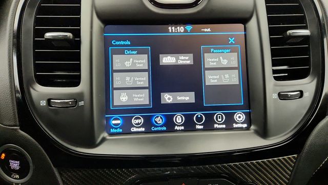 2023 Chrysler 300 300C with High Performance 4-Wheel Independent Suspension - 22949153 - 19