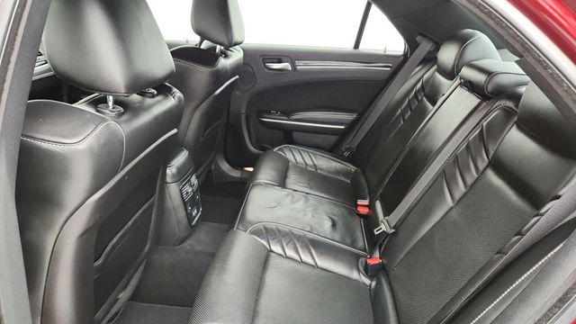 2023 Chrysler 300 300C with High Performance 4-Wheel Independent Suspension - 22949153 - 23