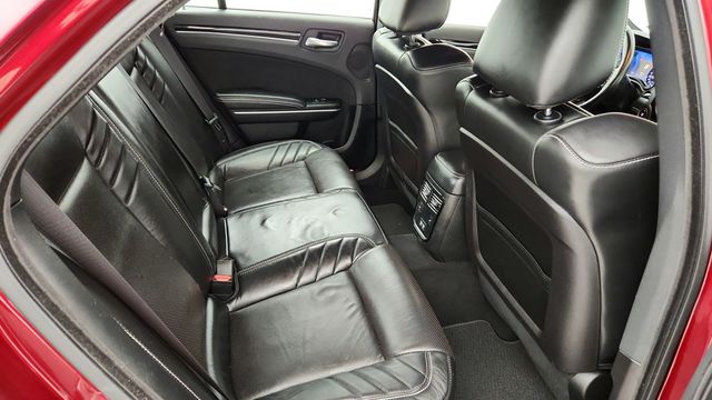 2023 Chrysler 300 300C with High Performance 4-Wheel Independent Suspension - 22949153 - 25