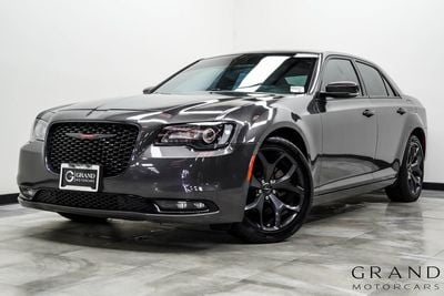 2023 Chrysler 300