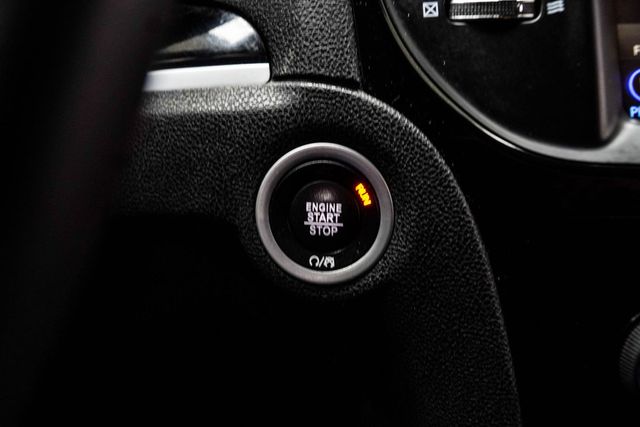 2023 Chrysler 300 300S RWD - 23040493 - 23