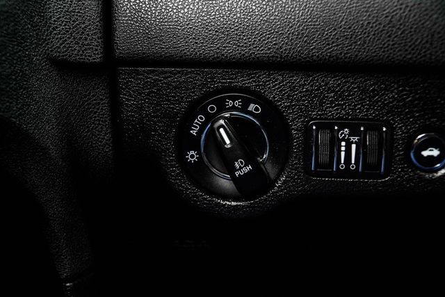 2023 Chrysler 300 300S RWD - 23040493 - 31