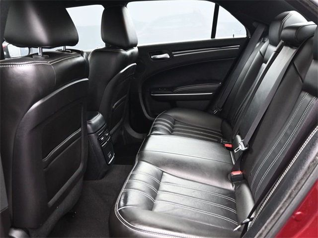 2023 Chrysler 300 300S RWD - 22948329 - 15