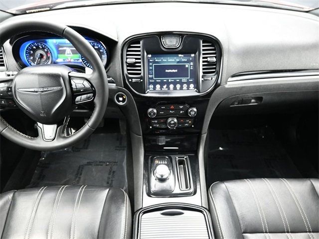 2023 Chrysler 300 300S RWD - 22948329 - 20