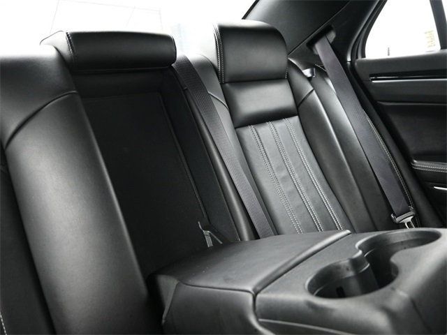 2023 Chrysler 300 300S RWD - 22948329 - 24