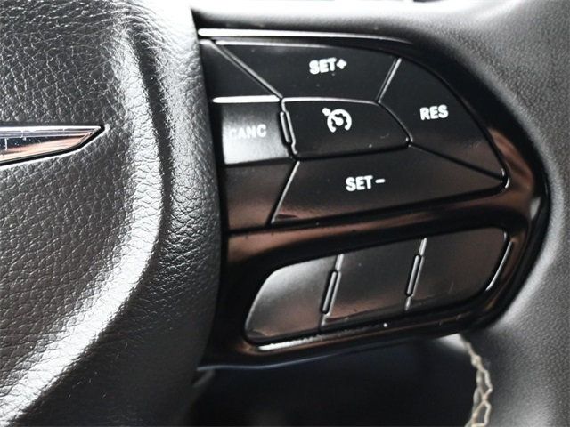 2023 Chrysler 300 300S RWD - 22948329 - 28