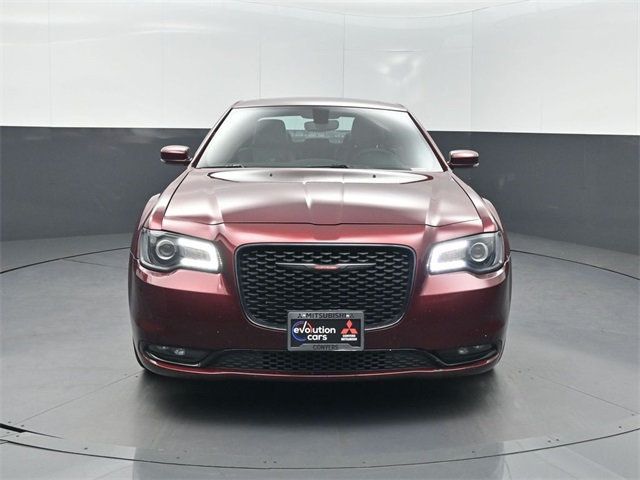 2023 Chrysler 300 300S RWD - 22948329 - 38
