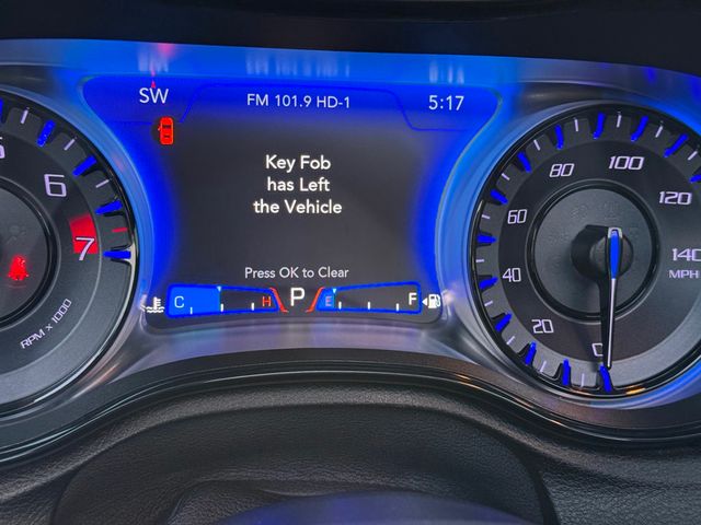 2023 Chrysler 300 300S RWD - 22951533 - 13