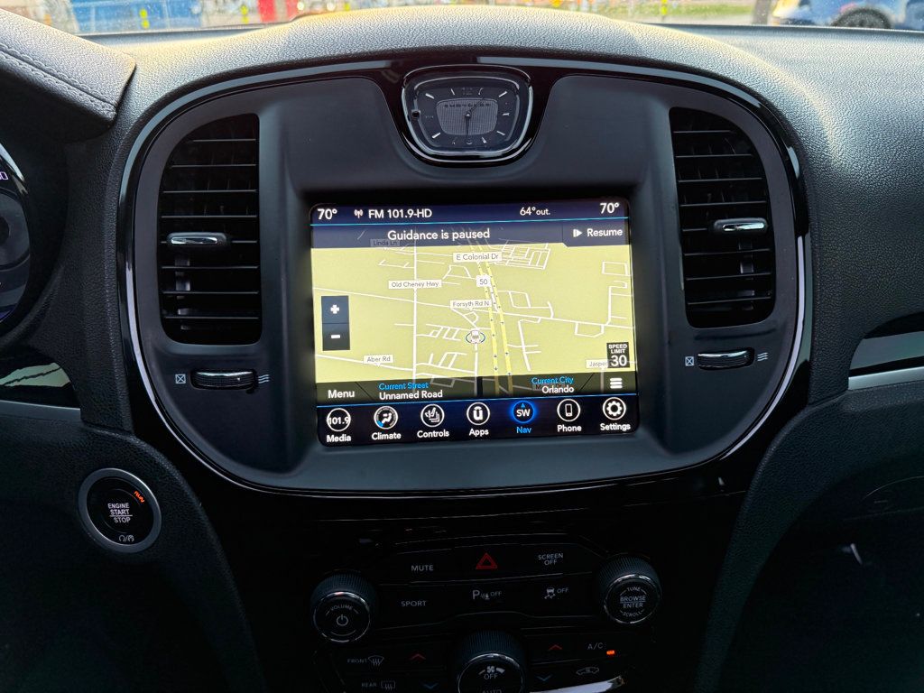 2023 Chrysler 300 300S RWD - 22951533 - 15