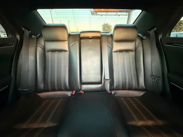 2023 Chrysler 300 300S RWD - 22951533 - 18