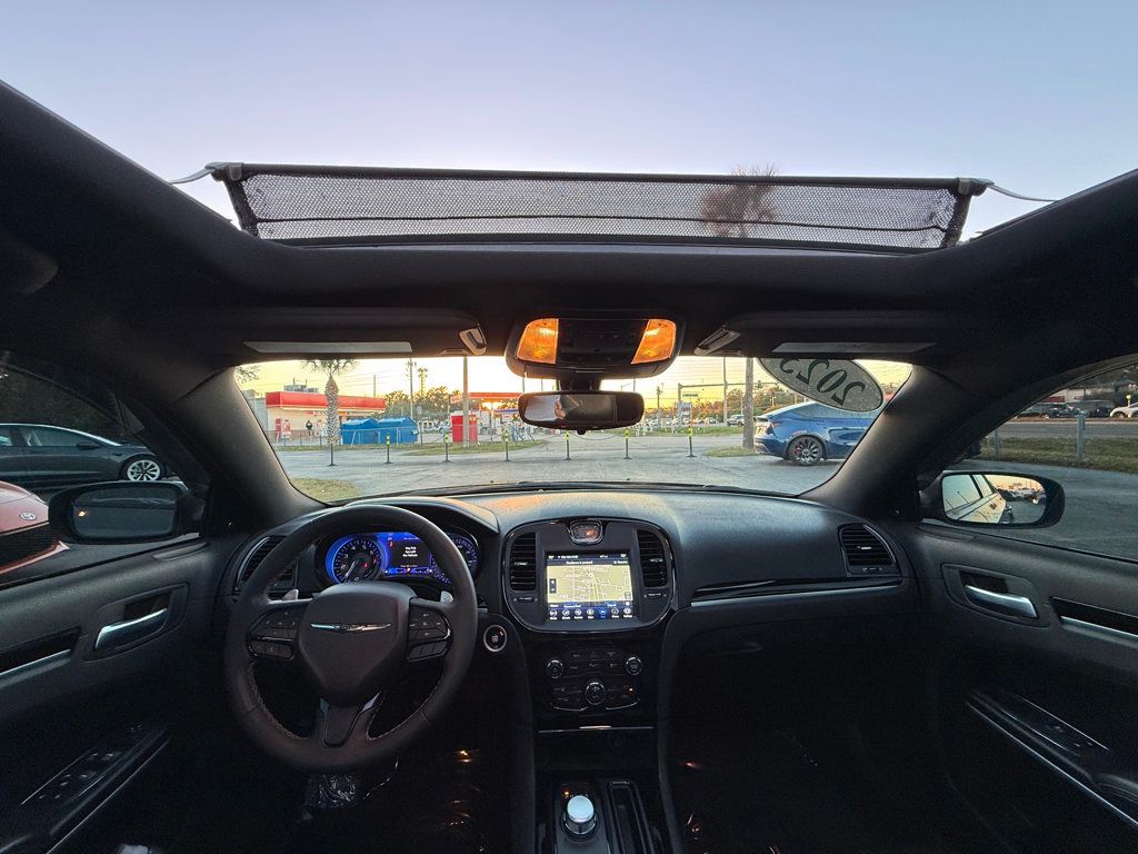 2023 Chrysler 300 300S RWD - 22951533 - 22