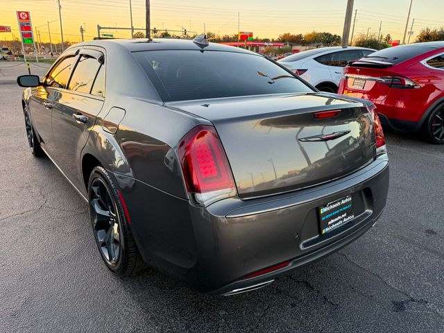 2023 Chrysler 300 300S RWD - 22951533 - 6