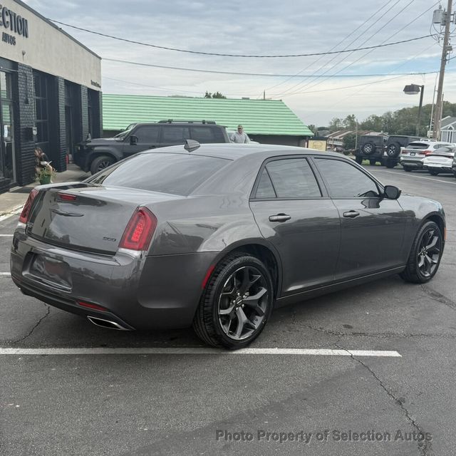 2023 Chrysler 300 TOURING 300 W/SPORT APPEARANCE PKG - 23074962 - 16